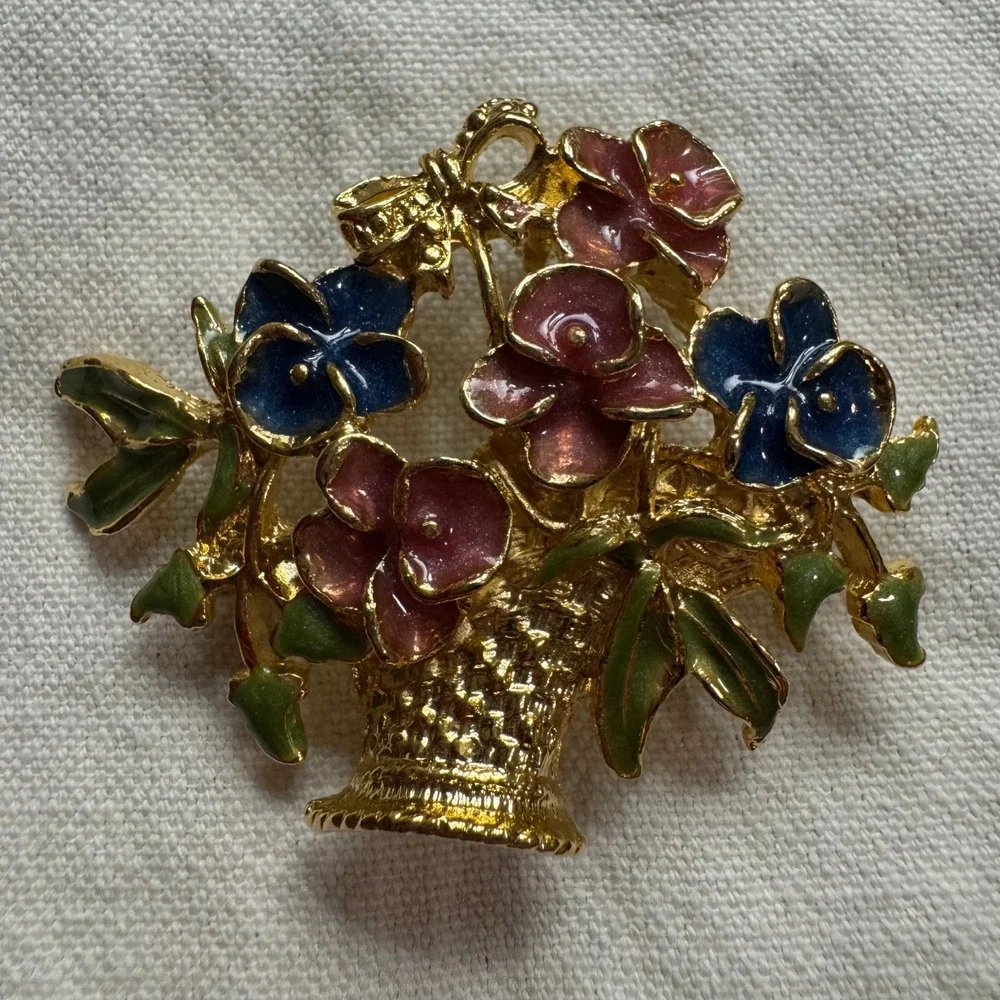 Vintage Gold‎ Tone Enamel Flower Basket Brooch Pink Blue Pansy Floral Pin